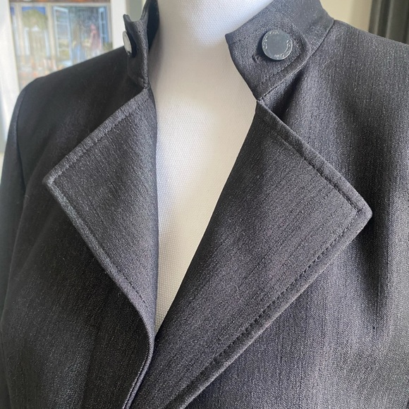 Calvin Klein - Professional and Stylish Blazer - M [8] - Picture 2 of 8